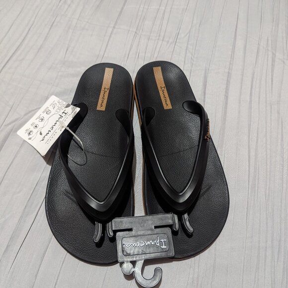 Ipanema anatomic lapa flip flops, Black, US 8 - Picture 1 of 4